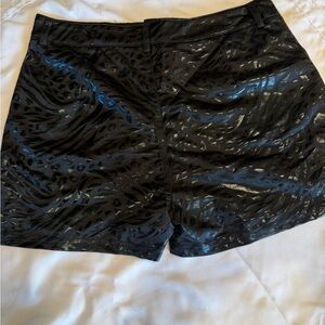 Stylish Black Patterned Women's Shorts